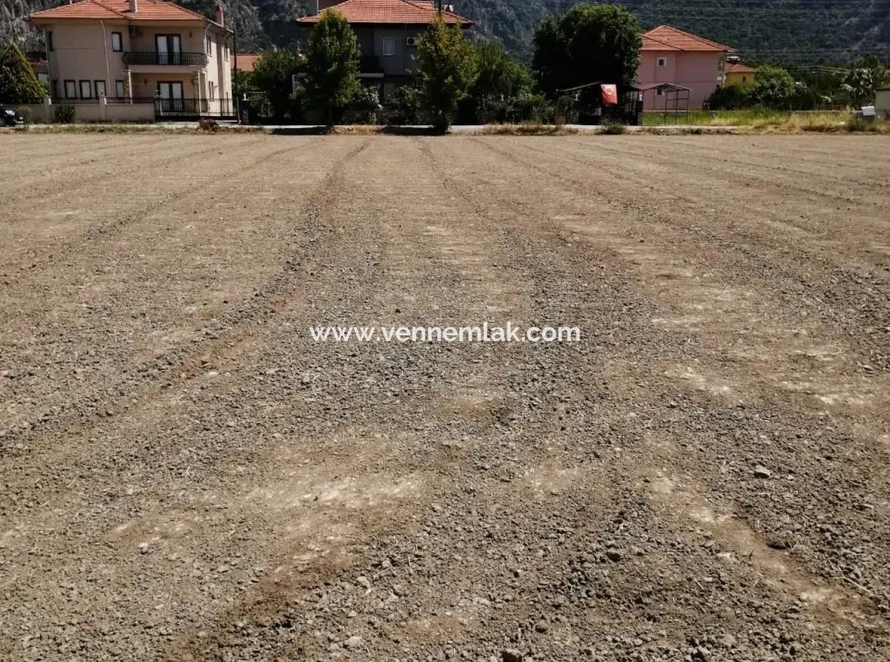 Eckparcel Zum Verkauf In Okçular