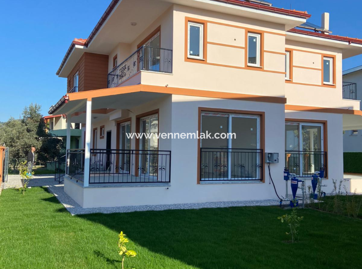 Twin Duplex For Sale In Ortaca Cumhuriyet Neighborhood