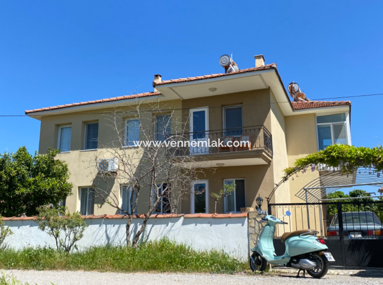 Detached House For Sale In Archers