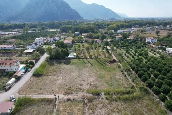 Dalyan Merkeze 2 km.mesafede satılık arsa