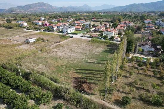Dalyan Merkeze 2 km.mesafede satılık arsa